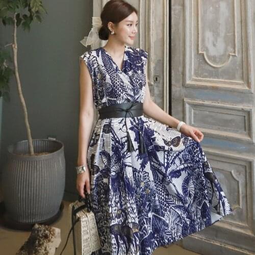 Vintage Printed Long Midi Dress Women Sleeveless Korean Summer Dress V-Neck with Belt Runway Party Dress Harajuku Elegant B005