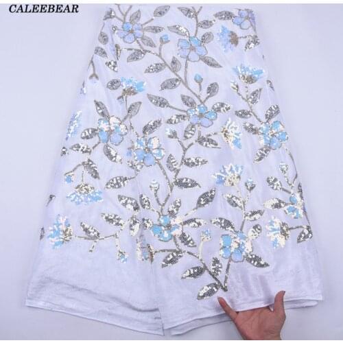 Latest 2020 African Lace Fabric Pure White Nigerian Velvet Lace Fabric Embroidery Sequins Lace Fabric Wedding Party Dress S2082
