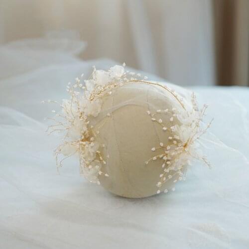 Elegant Yarn Flower Bridal Foreheadband Tiara Women Headband Pearls Jewelry Handmade Wedding Headband Hair Crown