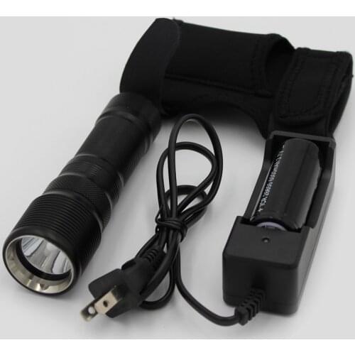 Portable Wrist flashlight CREE XM-L2 LED light Torch Diving Scuba Tactical Lights With Charger 26650 battery