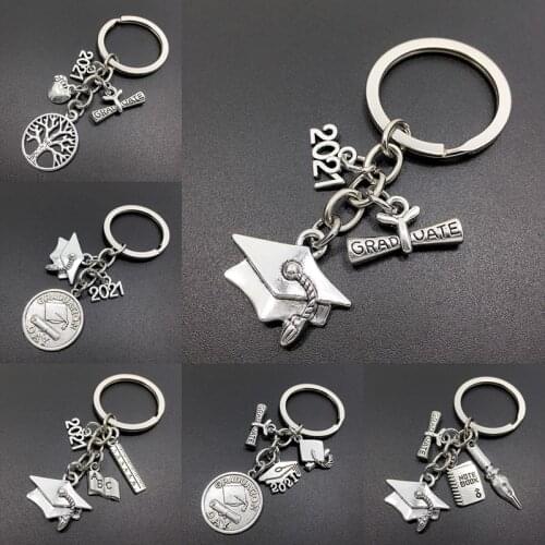 2021 Graduation Keychain Vintage Diploma Bachelor Cap Charms Car Bag Key Chain Jewelry Gifts For Graduate Student