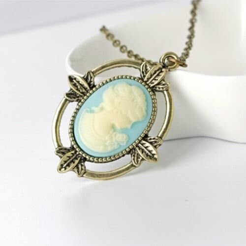 The Vampire Diaries Katherine Head Blue Cameo Vintage Antique Bronze Necklace Fashion Retro Jewelry For Men And Women Wholesale