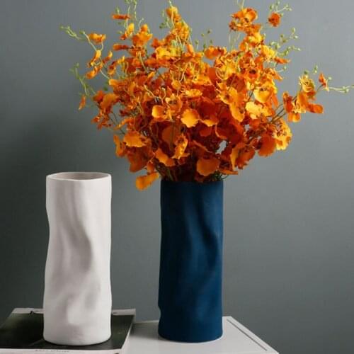 Nordic Art Frosted Ceramic White Corrugated Vase Decoration Living Room Flower Arrangement Container Home Decoration Accessories