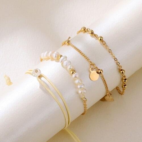 4Pcs/Set Gold Color Link Chain Bracelets for Women Pearl Beads Charm Bracelets Round Coin Fringed Multiple Layered Hand Jewelry