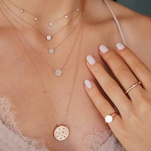 Simple Hollow Women Round Flower Crystal Chain Pendant Multilayer Clavicle Necklace Exquisite Party Gold Necklace Set