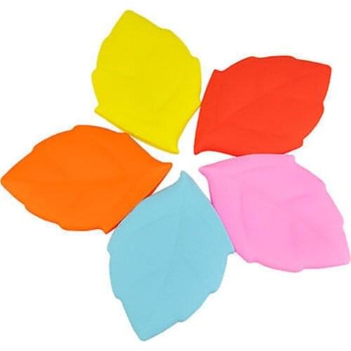 Portable Soft Silicone Leaf Shape Camping Hiking Home Water Drink Pocket