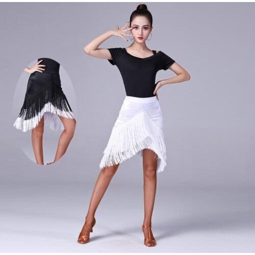Latin dance skirt female adult skirt 2020 new high-end practice professional clothing sexy irregular tassel show short skirt