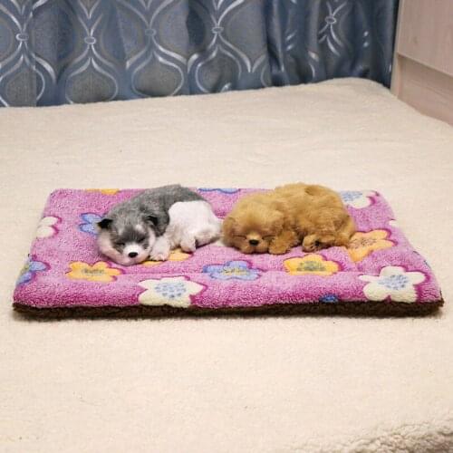 Winter Warm Dog Bed Soft Fleece Pet Blanket Cat Litter Puppy Sleep Mat Lovely Mattress Cushion for Small And Large Dogs
