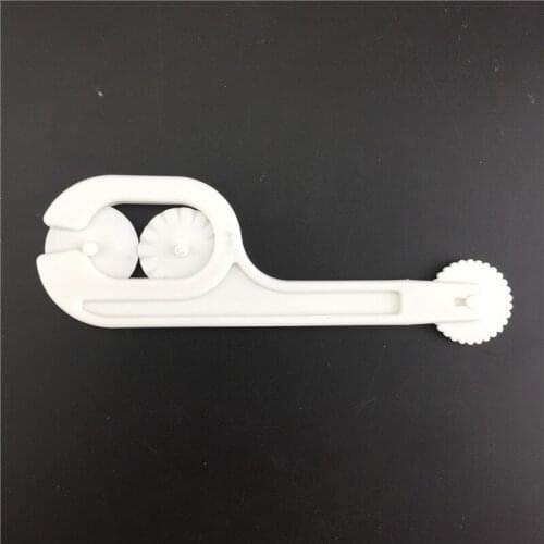Flip sugar peel cutting wheel cake roller cookie cutter DIY cake baking dough cutting tool