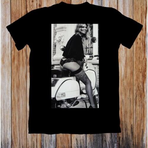 Sexy On Vespa Unisex T-shirt Classic Quality High Tshirt Men Short Sleeve Cotton T Shirt Hip Hop Tees Tops