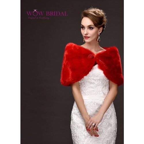 Wowbridal 2021 Elegant Red Wedding Jacket Submissive Faux Fur Plain Dyed Shawl Bridal Coat Accessories