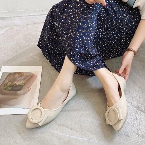 2020 Women Shallow Mouth Spring Flat Bottom Square Head Single Shoes Button Heel Bean Work Black Ballerinas Square U19-56