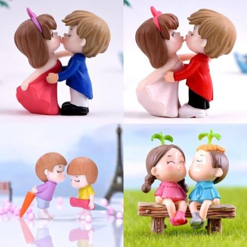 2pcs/set Sweety Lovers Couple Figurine Miniature Fairy Garden Gnome Moss Terrariums Resin Crafts Home Decoration 3 Styles