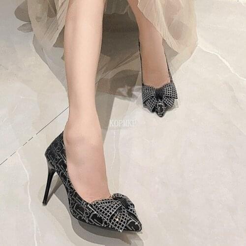 HOT Sexy Bowknot Party Pumps Solid Color Dress Shallow Mouth Pointed Toe Zapatillas Mujer Luxury Shoes Women kopmkp Designers