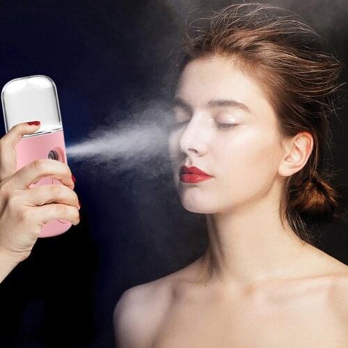 12V Mini USB Car Steam Humidifier Air Purifier Aroma Diffuser Essential oil diffuser Car humidifier 2 Colors universal Fashion