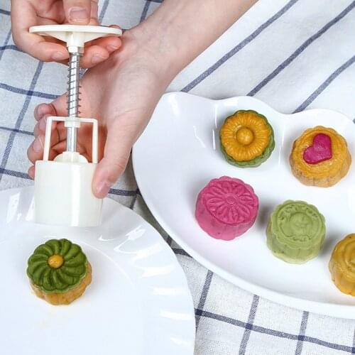Household Pp Moon Cake Mold Set Creative DIY Hand-pressed Mid-autumn Mung Bean Cake Cake Biscuit Baking Mold Bakery Fudge Mold