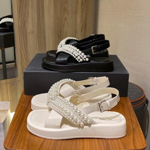 Summer Hot Sale Roman Style Buckle Exquisite Pearl Thick-Soled Non-Slip Wear-Resistant Ladies Sandals Large Size 35-40