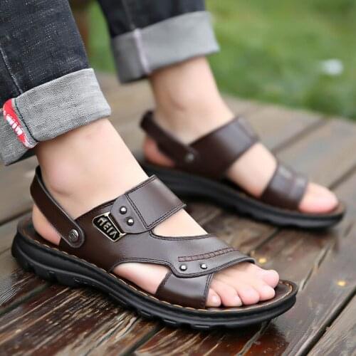 Walking shoes men sandals summer 2021 slip-on platform slippers casual flats man shoes solid sandalias hombre