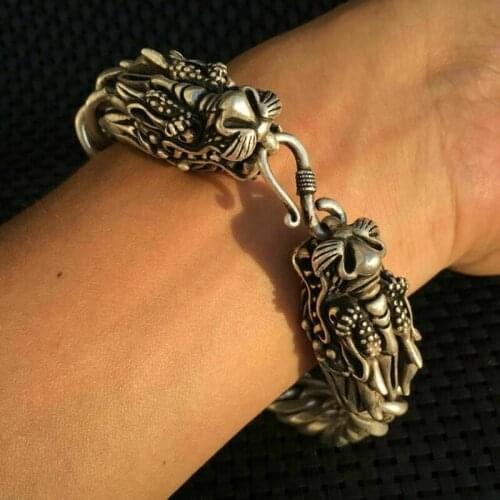 Chinese Fashion Women Men Old Tibetan Silver Carved Tibetan Silver Bracelet