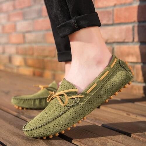 Fashion Men Cow Suede Leather Casual Classic Men Loafers Elegantes Slip On Mens Flats Driving Loafers Trendy All-match Loafers