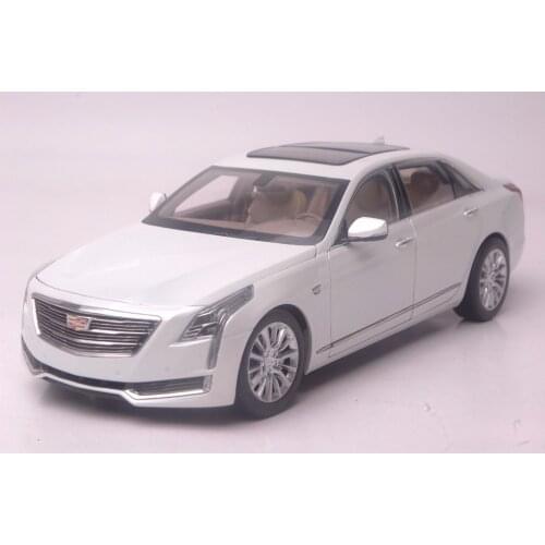 1:18 Diecast Model for GM Cadillac CT6 2016 White Sedan Alloy Toy Car Miniature Collection Gifts CT
