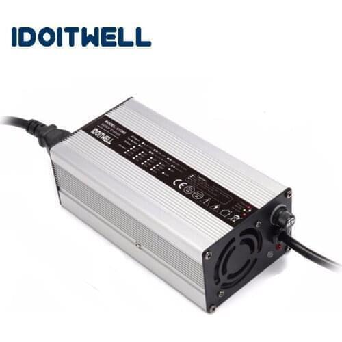 Intelligent 48V 6A Lithium battery cherger 54.6V 6A Golf cart charger tour bus 13S 48 volt Li-ion battery charger with CE RHOS