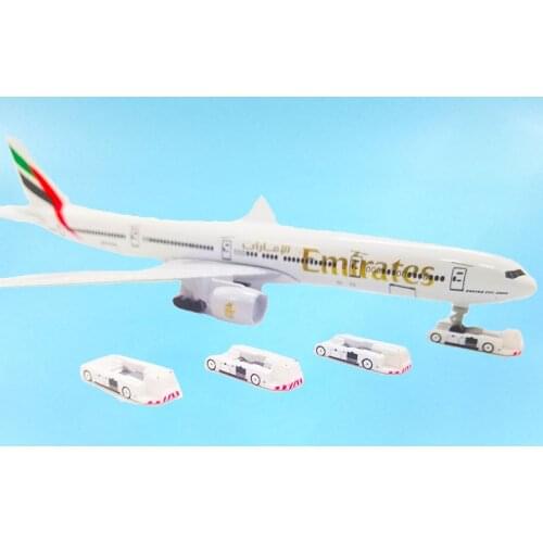 1:400 Scale Airplane Boeing Airbus Aviation Model Trailer Tow Truck Aircraft Plane Airliner Airport Scene Display Parts Collect