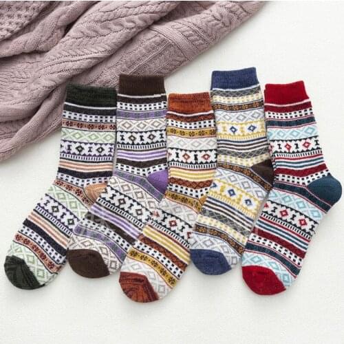 2020 Autumn Winter Wool Retro Style Random Color 1Pair Women Socks Soft Mid Tube Socks Thick Christmas Gift Long Socks Elastic