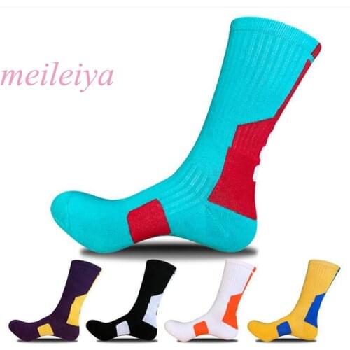 MEILEIYA 5 Pairs / Bag High Quality Cotton Socks Camouflage Pattern Socks Color Matching New Middle Tube Thickened Men Socks