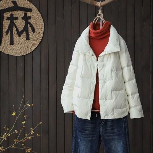 2021 Autumn And Winter New Stand-Up Collar Lightweight Down Jacket Women Loose Warm White Duck Down Short Coat Womens Clothing