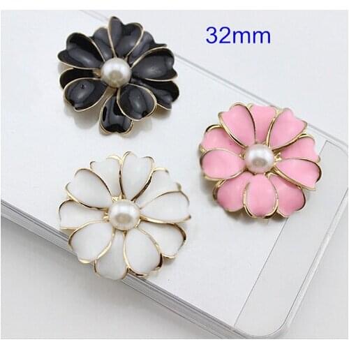 Free Shipping - 30 Pcs Five Petal Flower with Faux Pearl Center,32mm Enameled & Pearl Metal Flowers