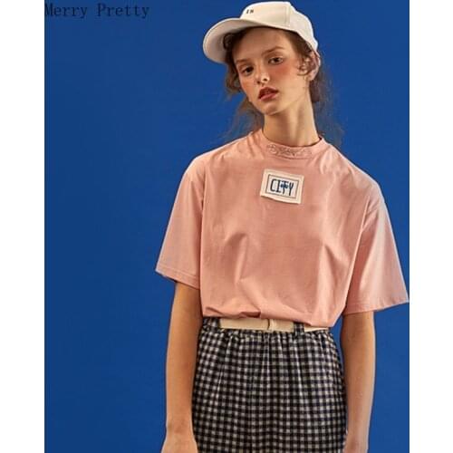Merry Pretty Women's Short T-shirts