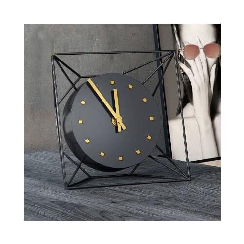 5 inches European Antique Luxury Iron Clock Living Room Home Vintage Mute Clock Table Clock Retro Roman Desktop Ornaments