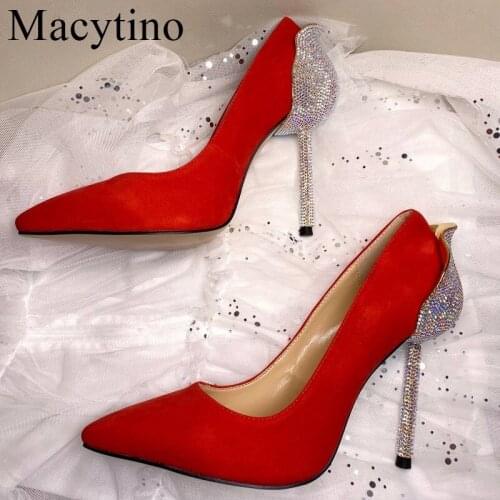 Newest Shinning Pumps Rhinestone High Heels Women Pumps Pointed toe Woman Crystal Party Wedding Shoes Red Heels