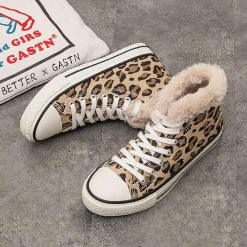 2021 Girls winter Fur shoes Leopard Women Canvas Shoes Leopard print Plush casual board students shoes Fashion thick SHW20009