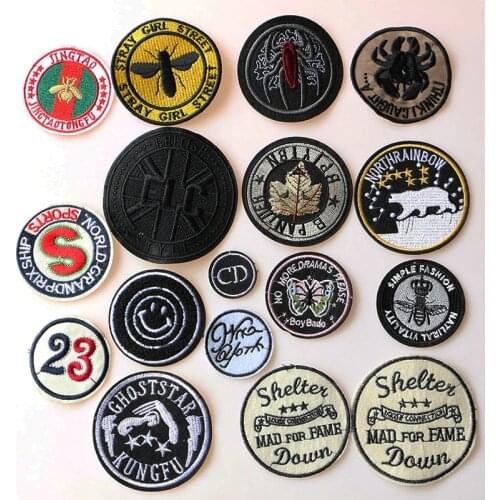 2 Pcs Letter Insect round icon Embroidered Iron on Patches for Clothing DIY Stripes Clothes Patchwork Stickers Custom Badges