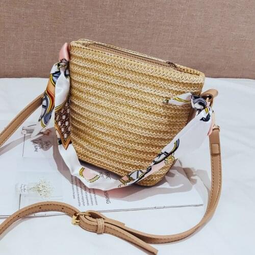 Bucket Straw Bags For Women 2018 New Summer Rattan Shoulder Bag Woven Crossbody Bag Bohemia Beach Handbag For Female Sac a Main