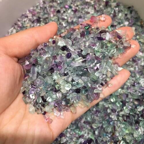 100g Natural and beautiful quartz gravel