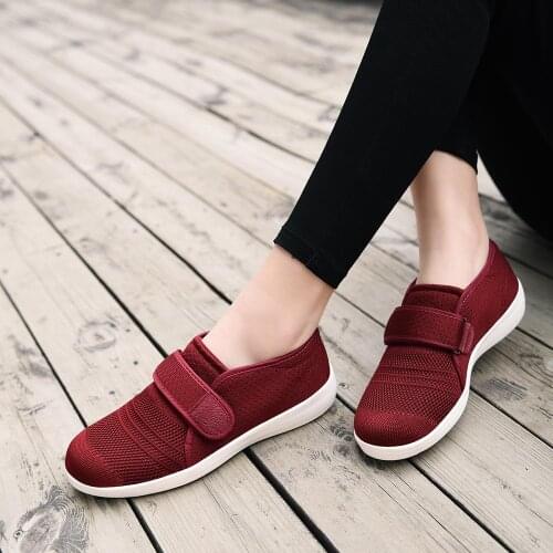 Tenis Feminino Sneakers Women Tennis Shoes Chaussures Femme Girls Outdoor Shoes Women Zapatos De Mujer Gym Shoe Flats Soft Cheap
