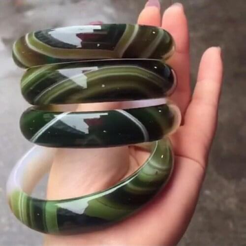 Natural A goods green wrapped silk water agate jade bracelet Fantastic color chalcedony bracelet