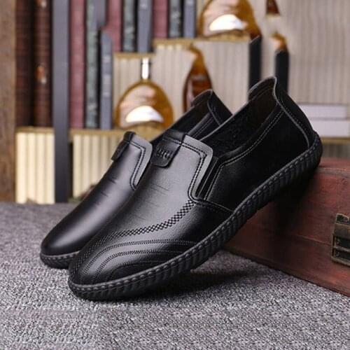 Men Shoes PU Leather Business Casual Shoes Man Outdoor Breathable Sneakers Male Fashion Loafers Walking Footwear Tenis Feminino