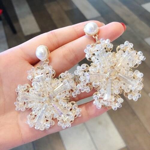 2020 new fashion exquisite crystal flower earrings, sparkling, specially designed for womens wedding banquet exquisite jewelry