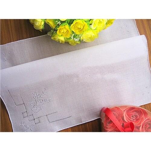 White Handmade Handkerchief 100% Cotton Vintage Soft Thick Ladies Drawnwork Embroidered Flower Napkin Wedding Gift Hankies
