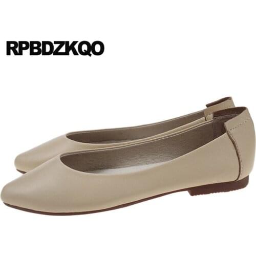 Ladies white large size designer shoes china roll up slip on flats 2019 foldable chinese elderly women pointed toe work nude