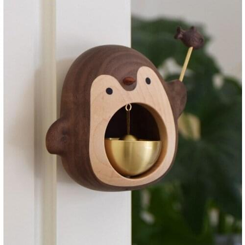 Wooden door with penguin and crab doorbell J03
