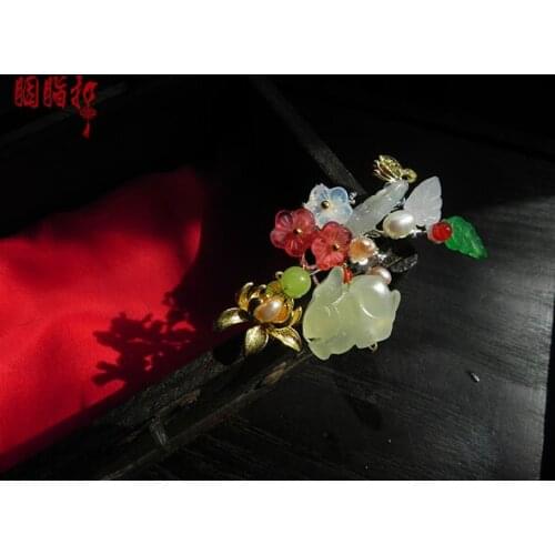 Multistone Jade Rabbit Brooch Hair Grip Vintage Chinese Handmade Hair Jewelry Hanfu Cos Hair Accessory Hairpin