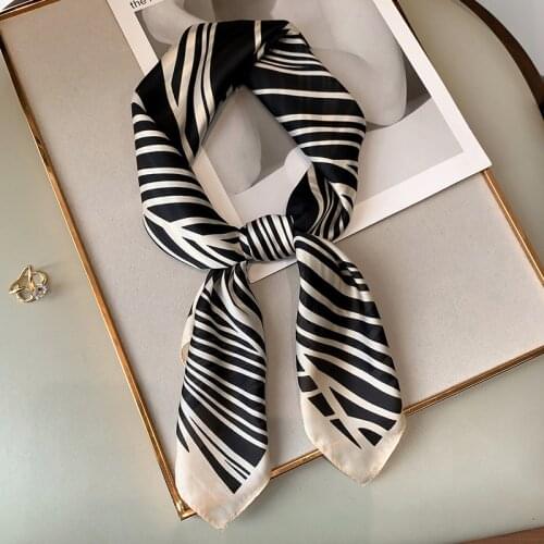 2021 Fashion Dustproof Kerchief Autumn Luxury 70X70CM Silk Scarves New Sunscreen Square Towel Female Popular Stripe Print Shawls