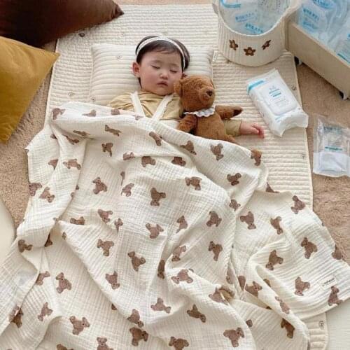 2021 Summer Baby Blankets Cute Bear Print Cotton Blanket Casual Sleeping Blanket Baby Thin Air Conditioned Blanket Bath Towel
