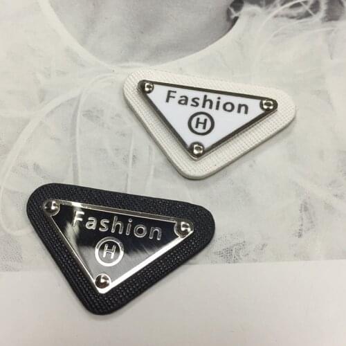 New Arrival Triangle Letter Diy Jewelry Accessories Metal Leather Diy Accessories for Clothing Bag White Black
