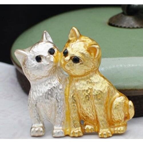 Zlxgirl very cute Enamel cat animal scarf pins brooch gold color Hijab Pins Clothes Suit Accessories women couple jewelry